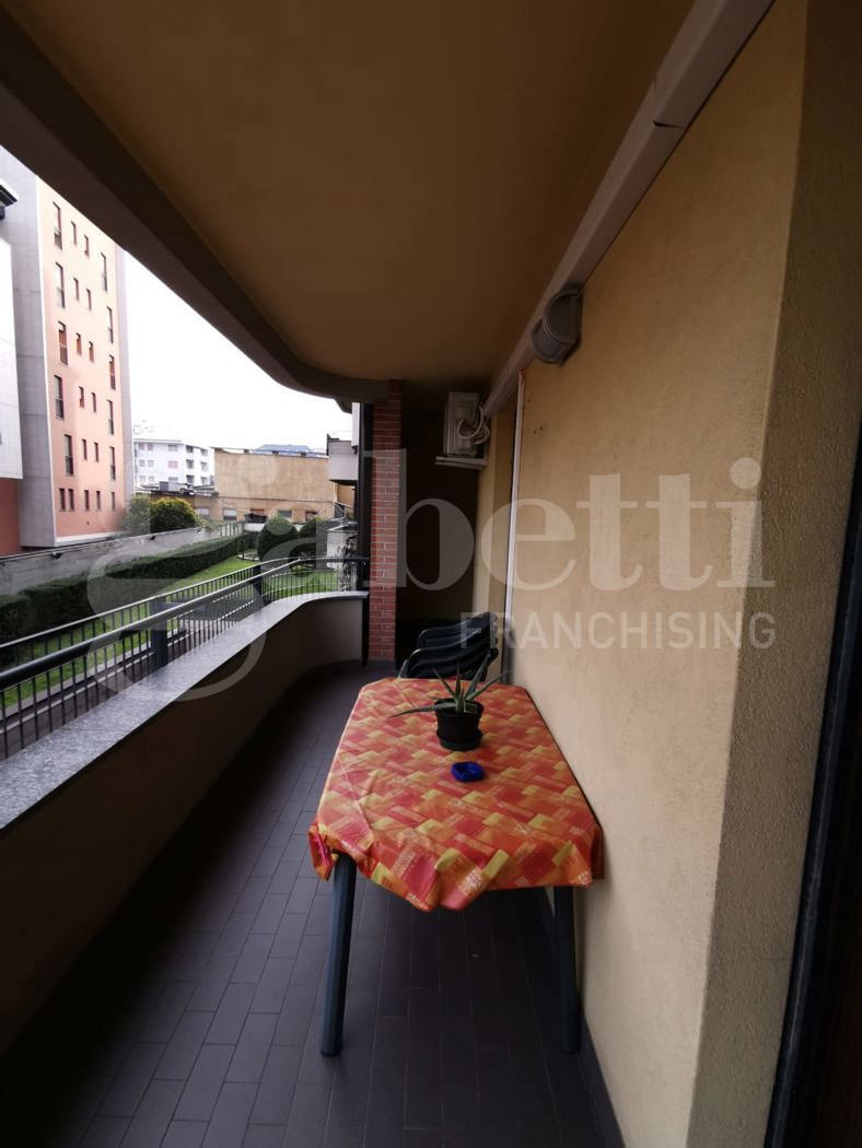 Bilocale arredato in affitto a Milano