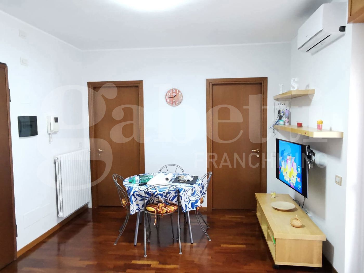 Bilocale arredato in affitto a Milano