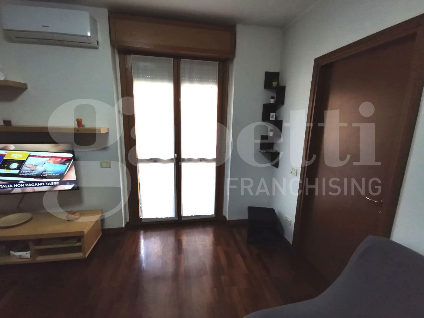 Bilocale arredato in affitto a Milano