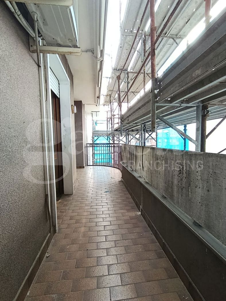 Quadrilocale con box a Milano