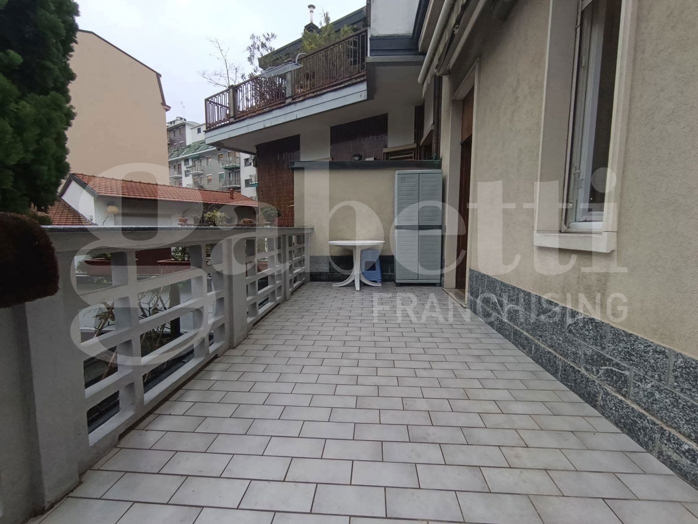 Casa indipendente arredata in affitto a Milano