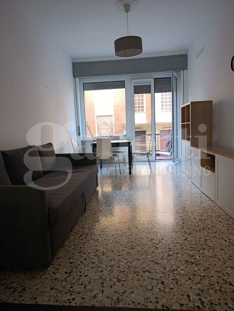 Bilocale arredato in affitto a Milano