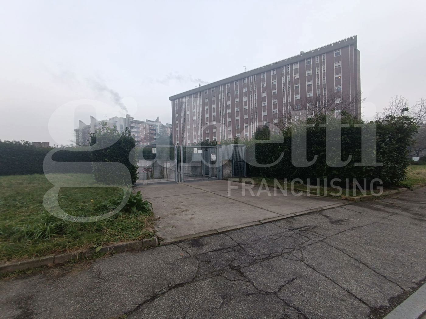 Box/Garage 15mq in affitto a Milano