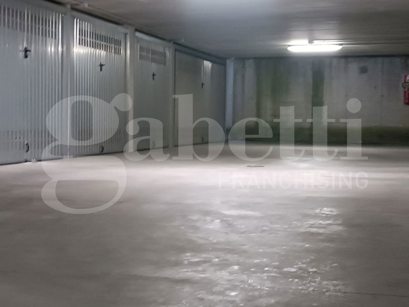 Box/Garage 15mq in affitto a Milano