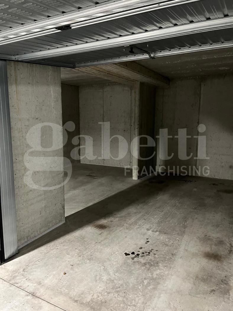 Box/Garage 29mq in vendita a Milano