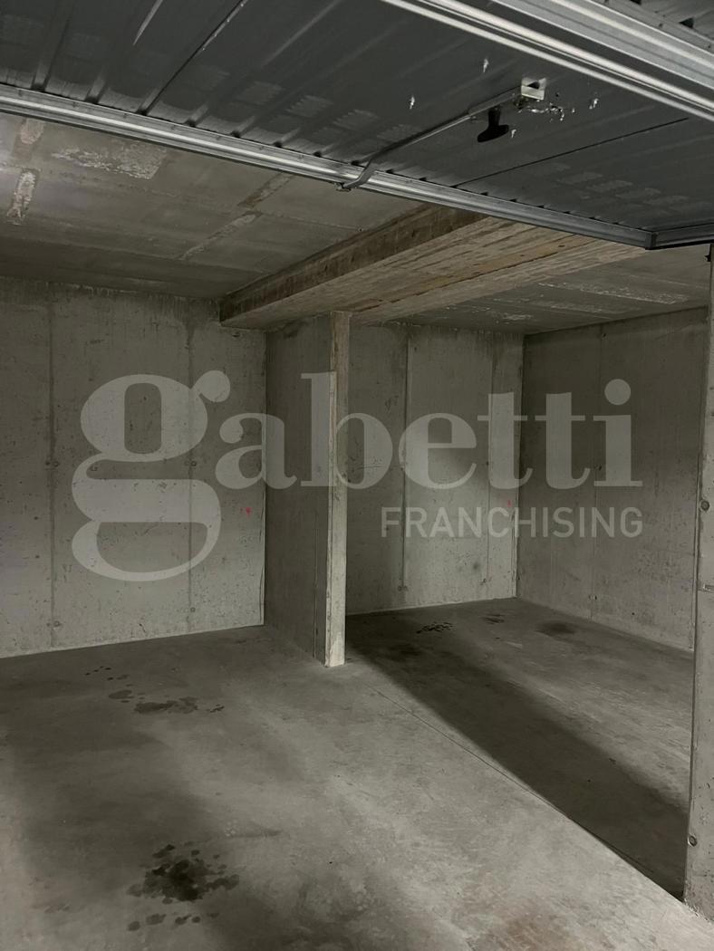 Box/Garage 29mq in vendita a Milano