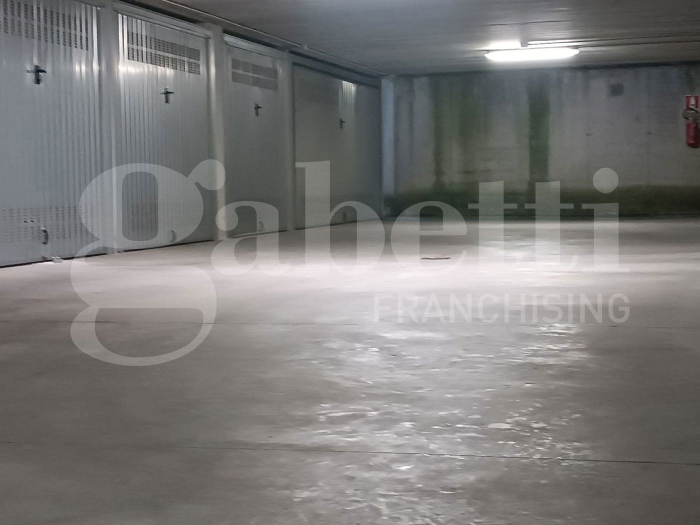 Box/Garage 29mq in vendita a Milano