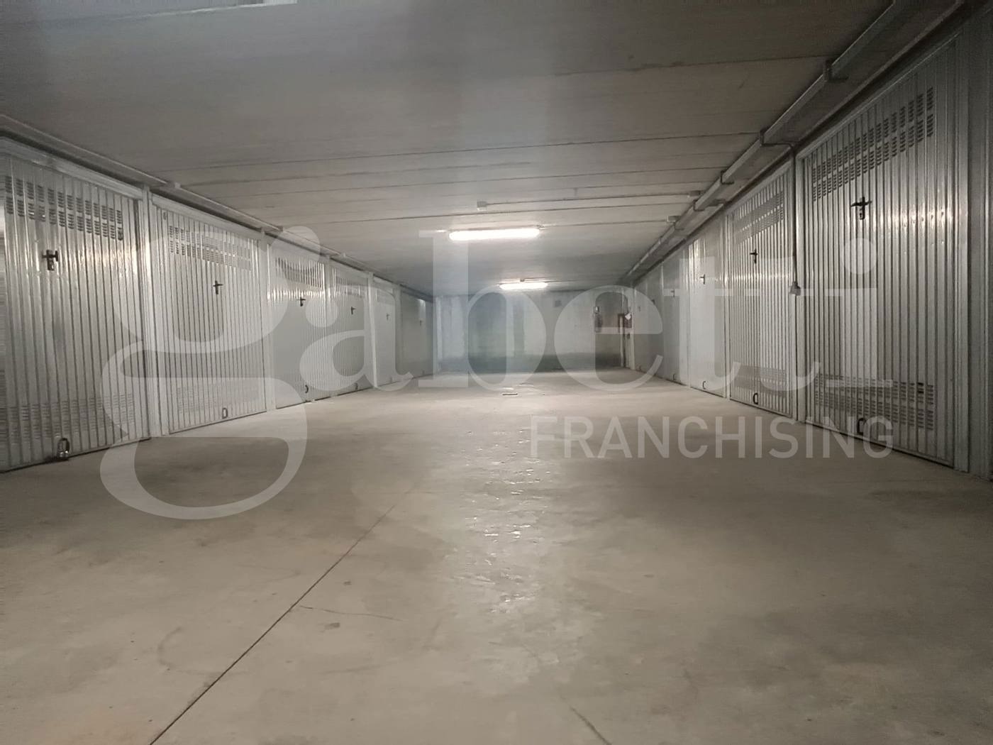 Box/Garage 29mq in vendita a Milano