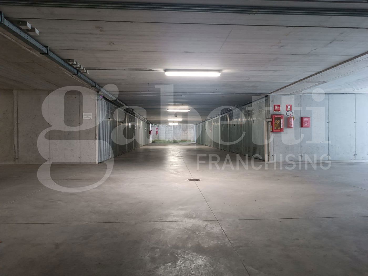 Box/Garage 15mq in affitto a Milano