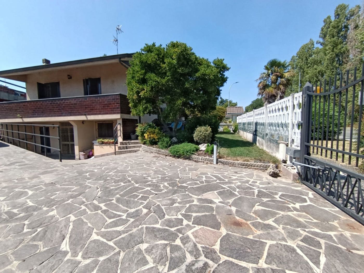 Casa indipendente con giardino a Pantigliate
