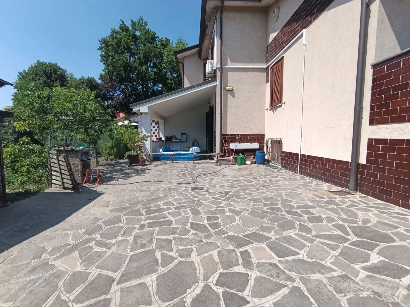 Casa indipendente con giardino a Pantigliate