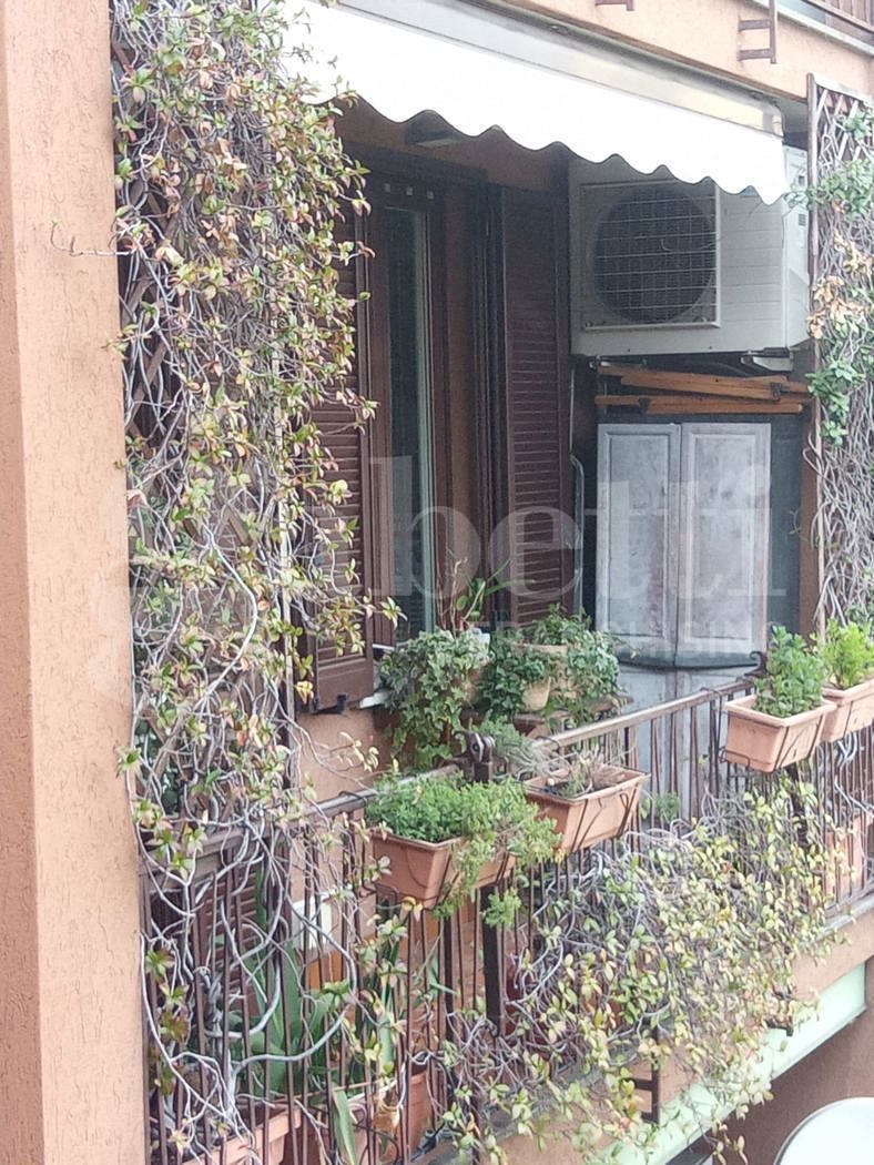Trilocale ristrutturato a Milano