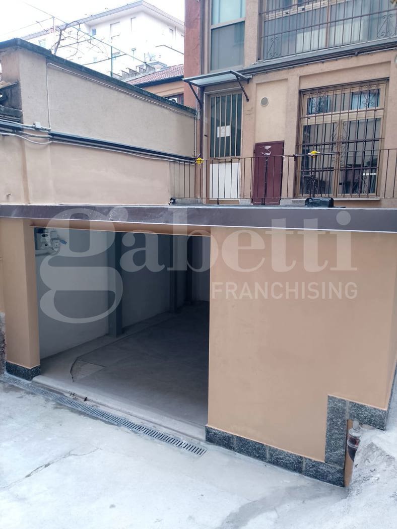 Box/Garage 20mq in vendita a Milano