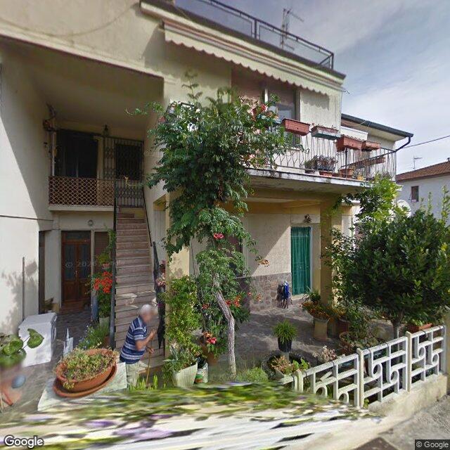 Casa indipendente con terrazzi, Pisa porta nuova