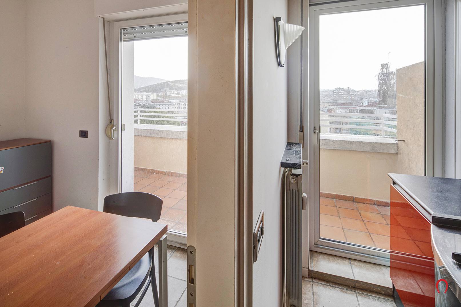 Appartamento in affitto a Trieste, Scorcola - Commerciale