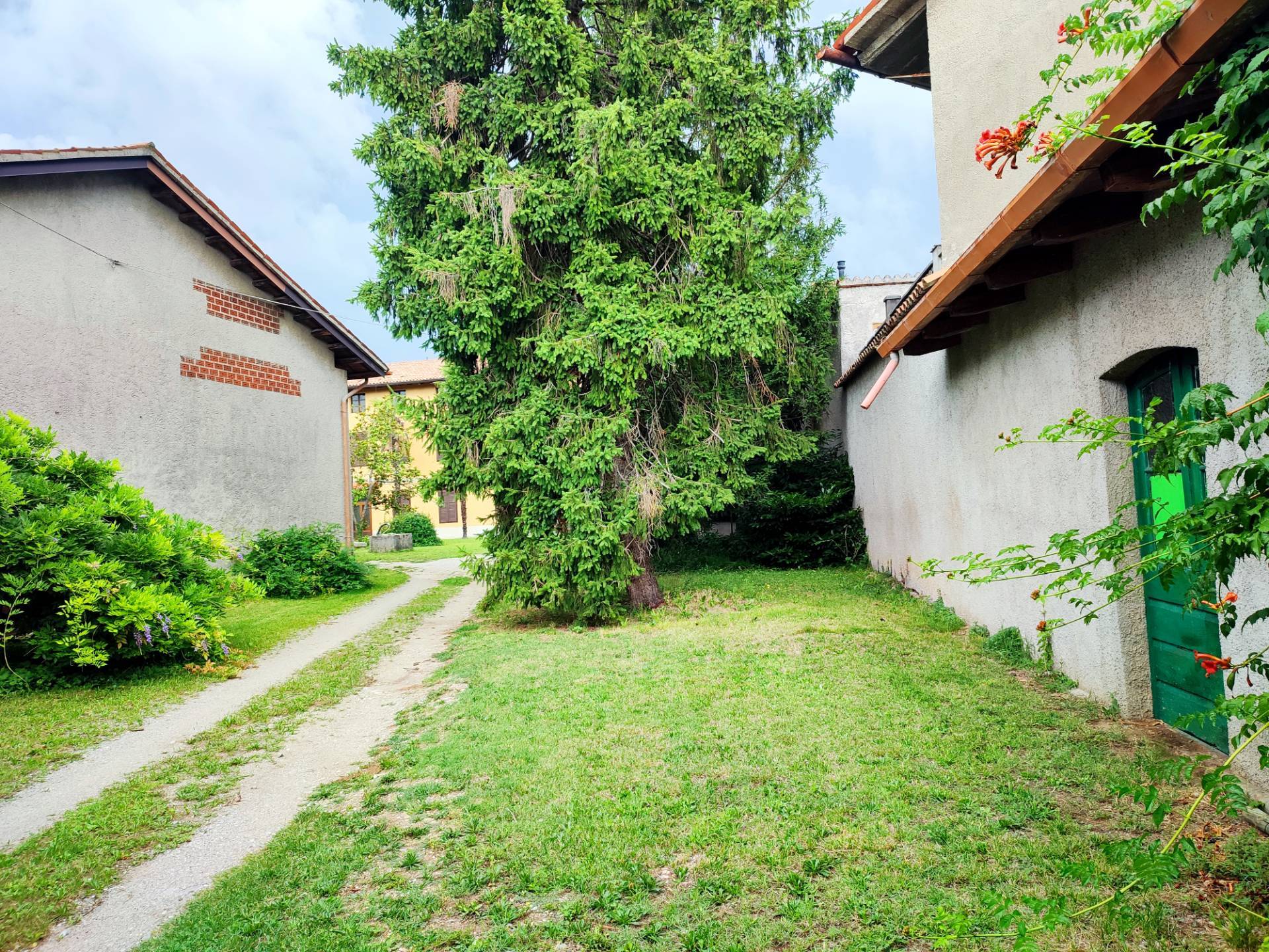 Rustico/Casale in vendita a Farra d'Isonzo