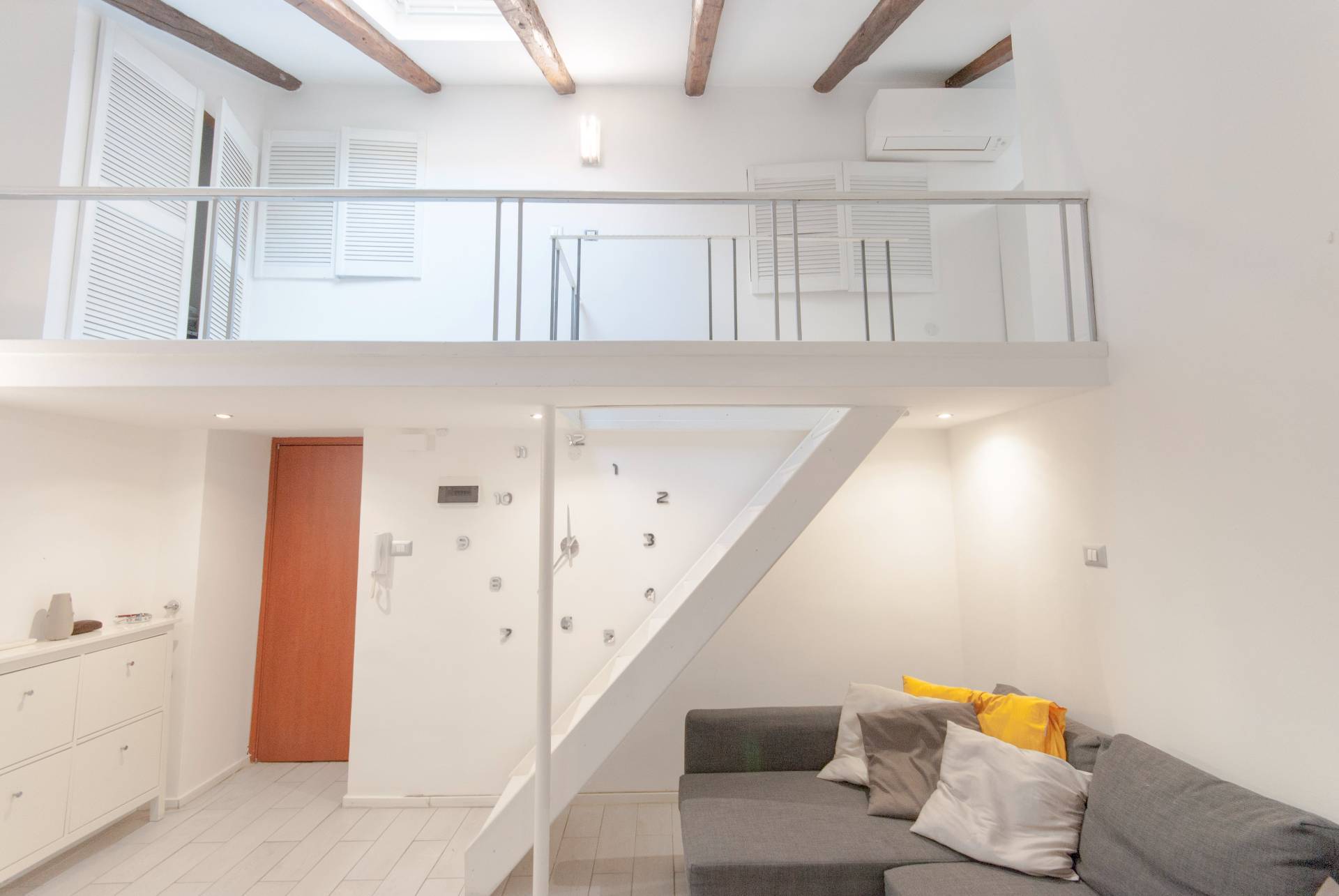 Appartamento in vendita a Trieste, Centro