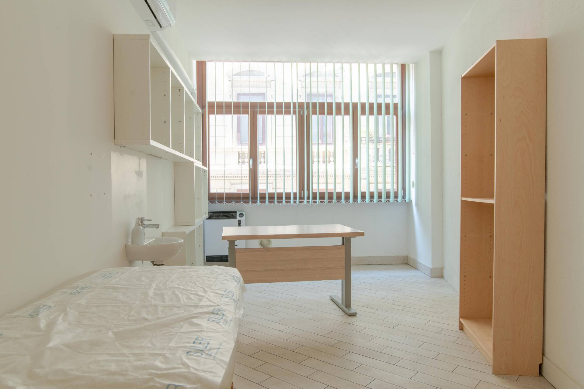 Studio/Ufficio in vendita a Trieste, Barriera - Ospedale Maggiore