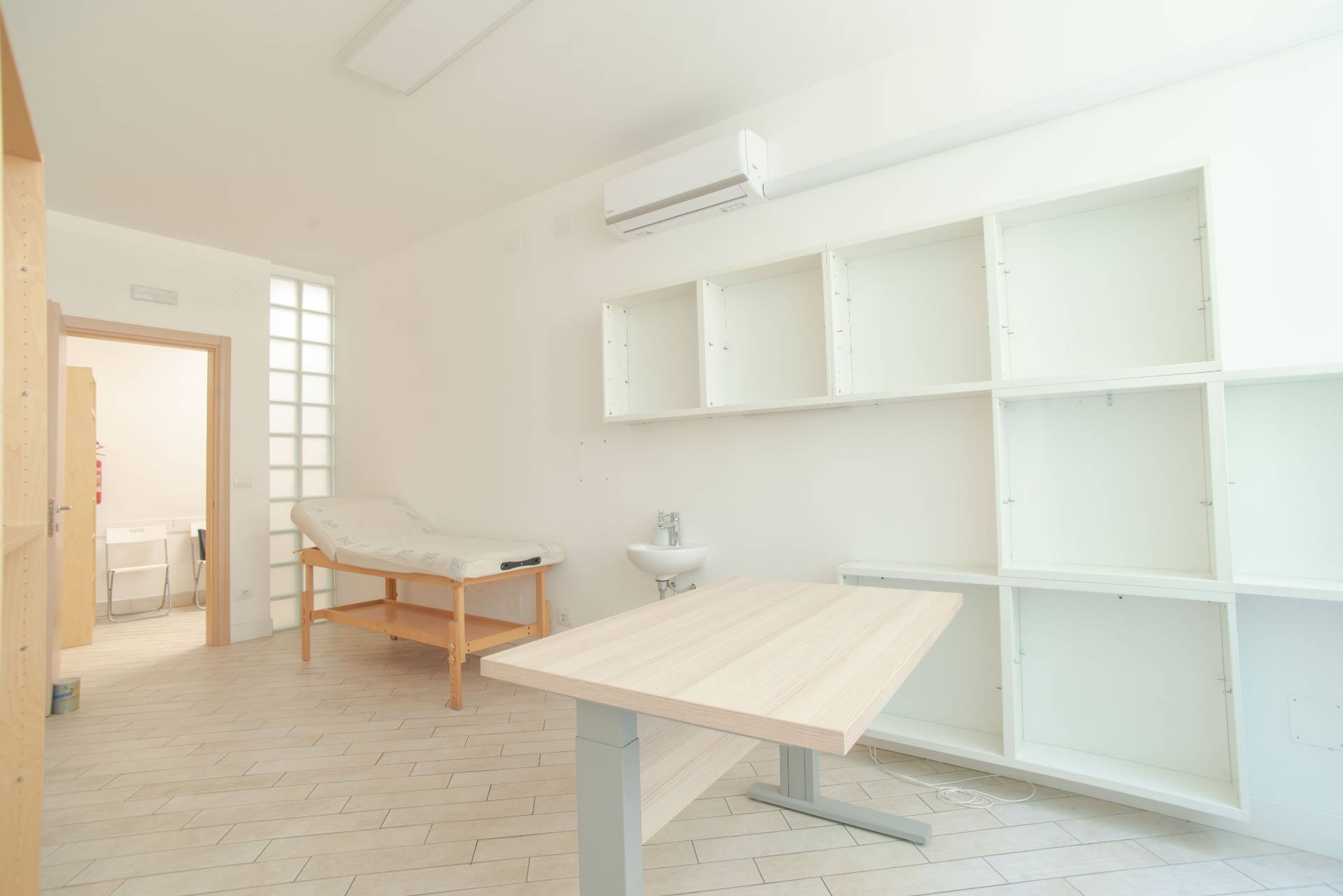 Studio/Ufficio in vendita a Trieste, Barriera - Ospedale Maggiore