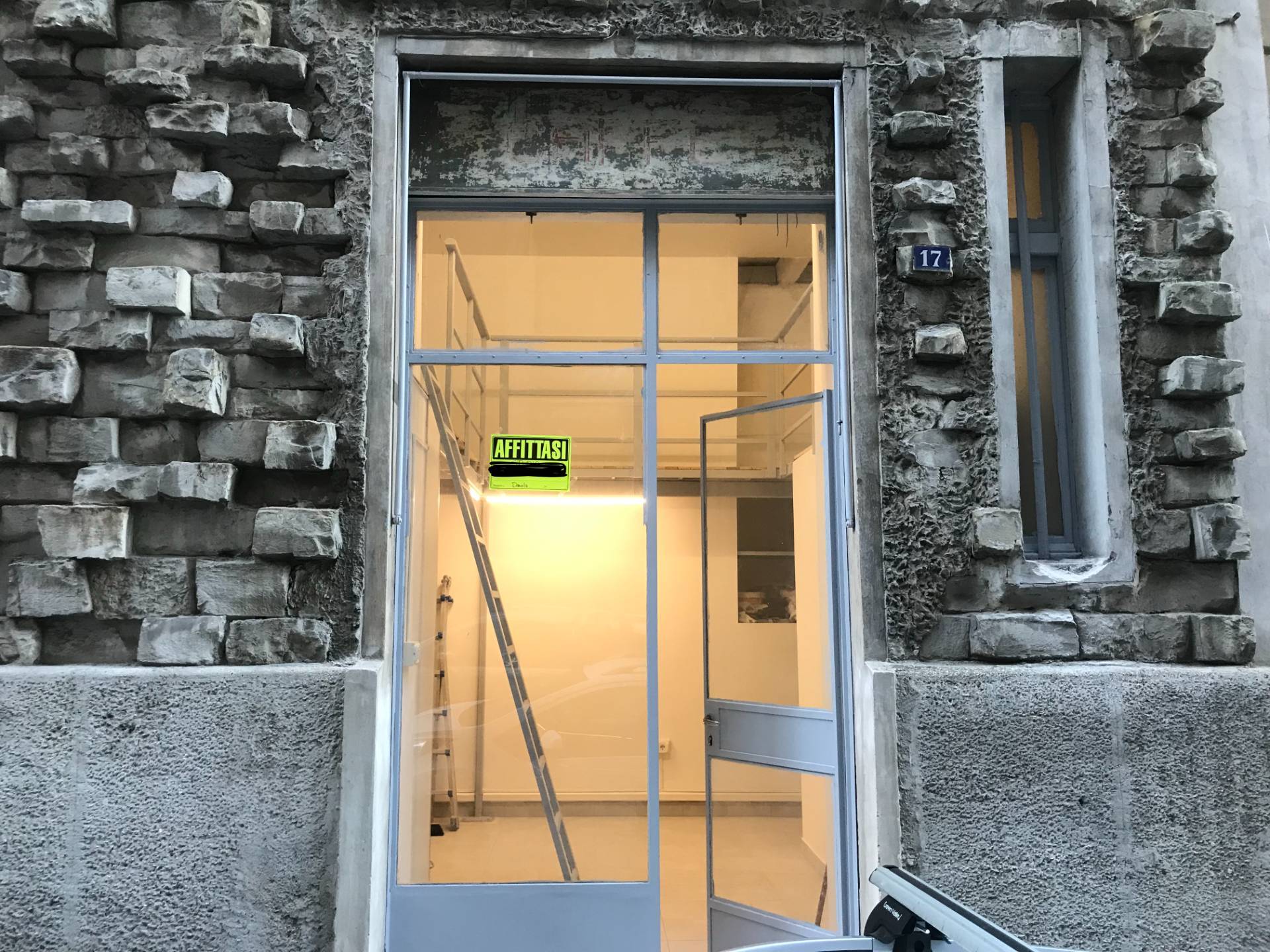 Magazzino in affitto a Trieste, Centro storico