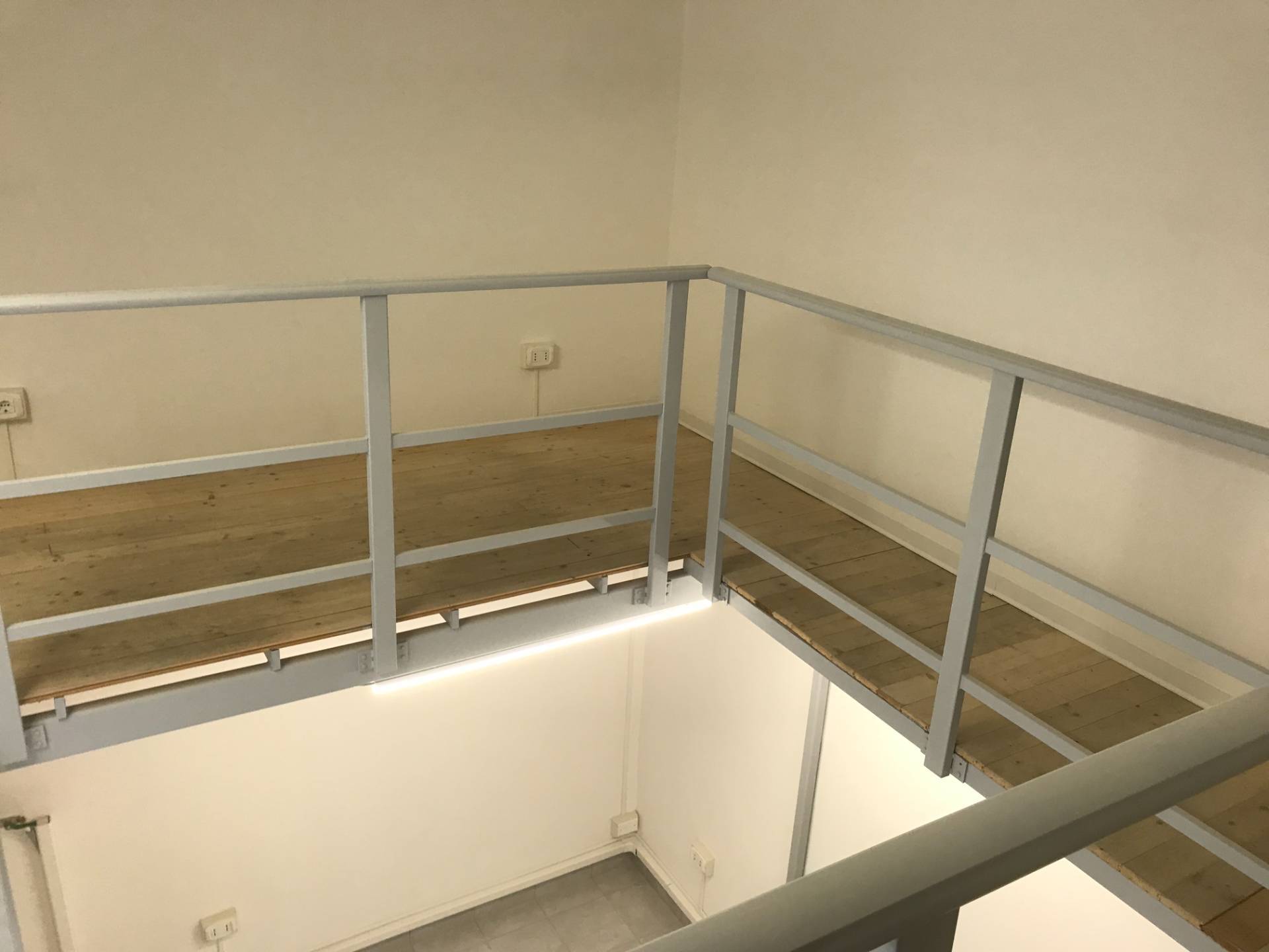 Magazzino in affitto a Trieste, Centro storico