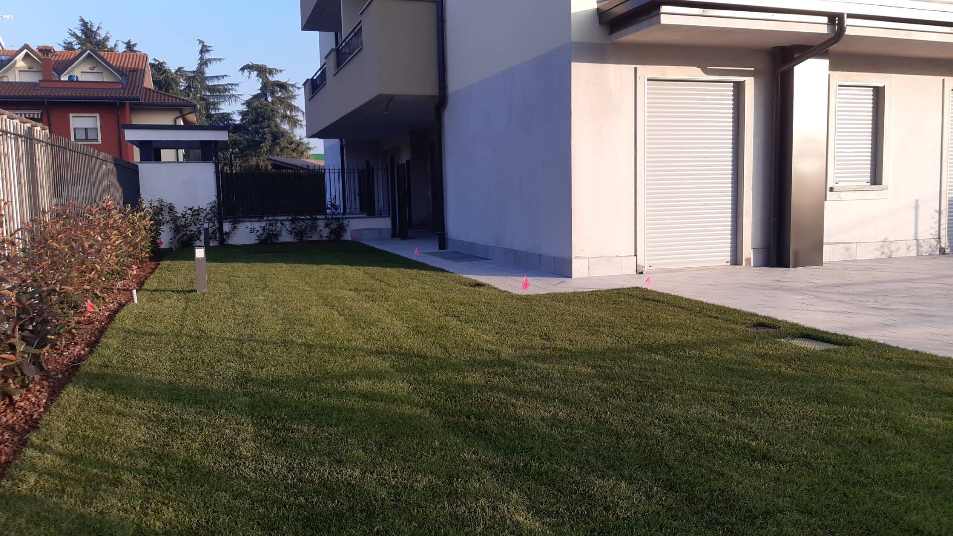 Quadrilocale con terrazzi in vendita a Lainate, Pagliera