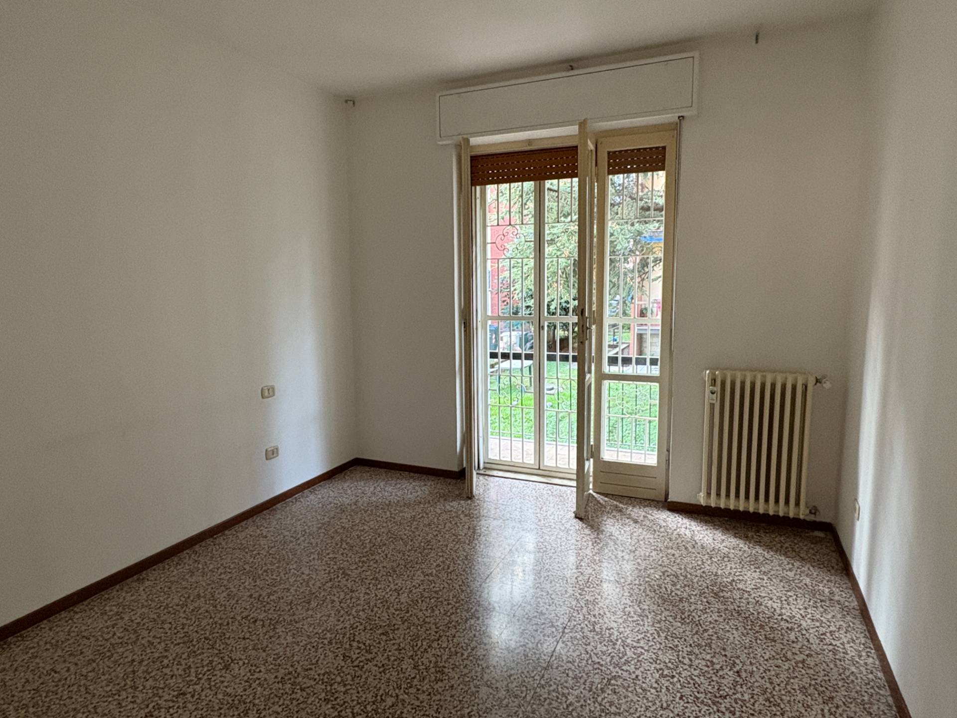 Trilocale con box in vendita a Rho