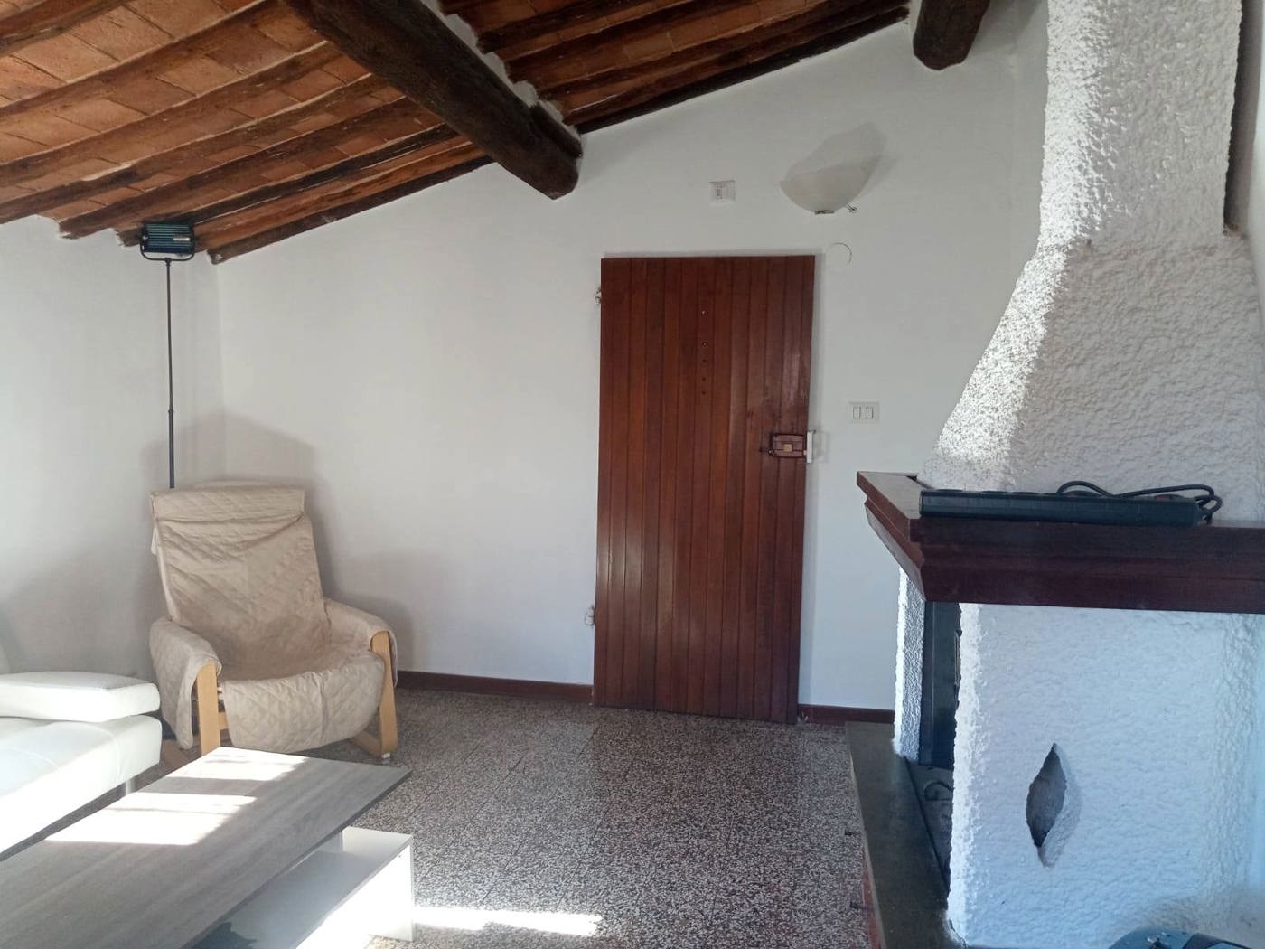 Trilocale arredato in affitto a Siena