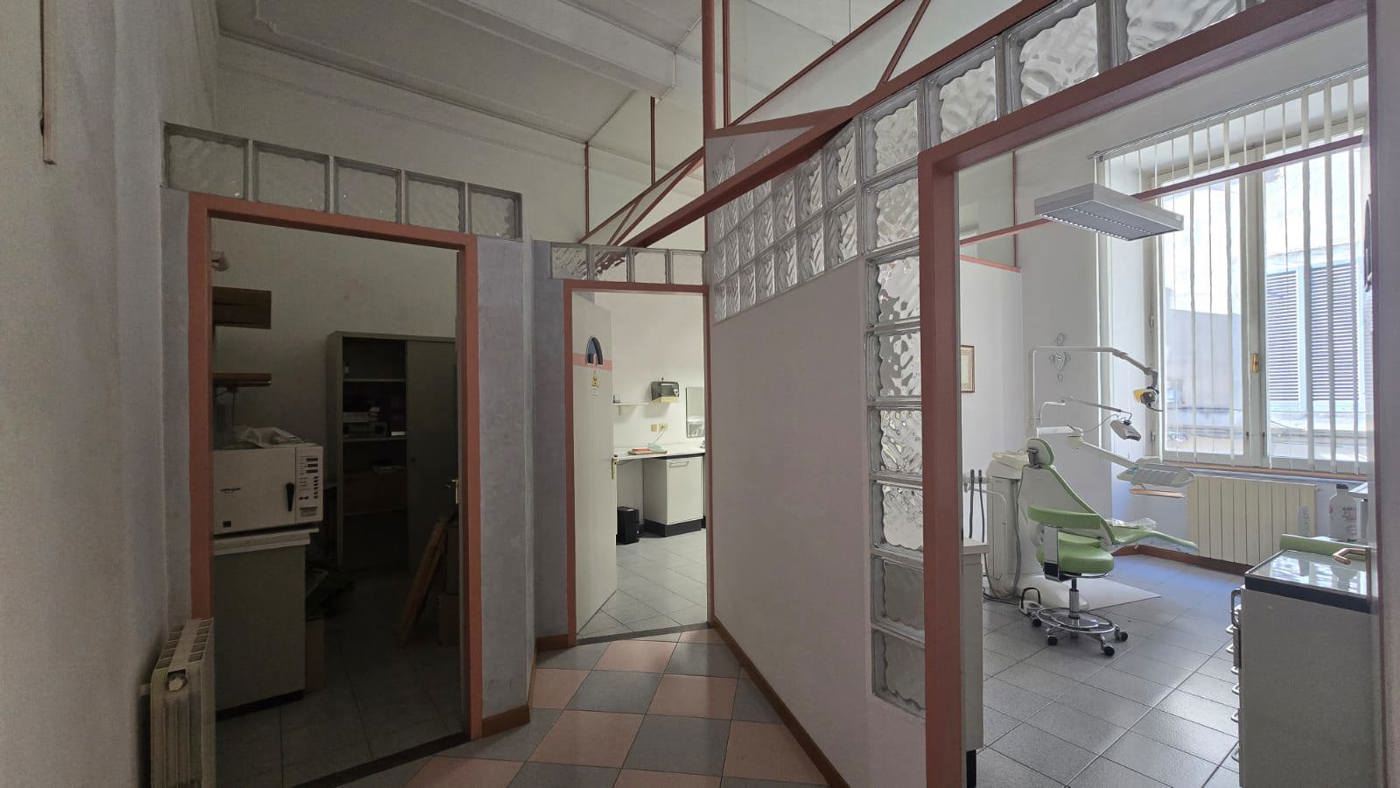 Ufficio in affitto a Siena