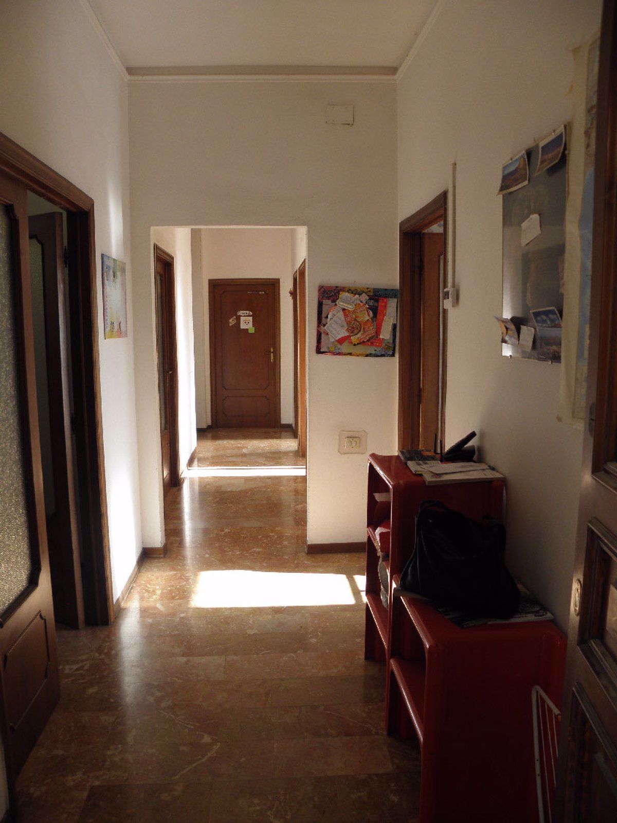 Monolocale arredato in affitto a Siena