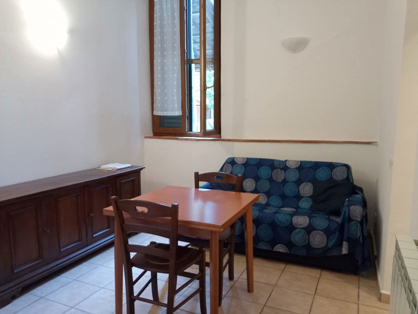 Bilocale arredato in affitto a Siena