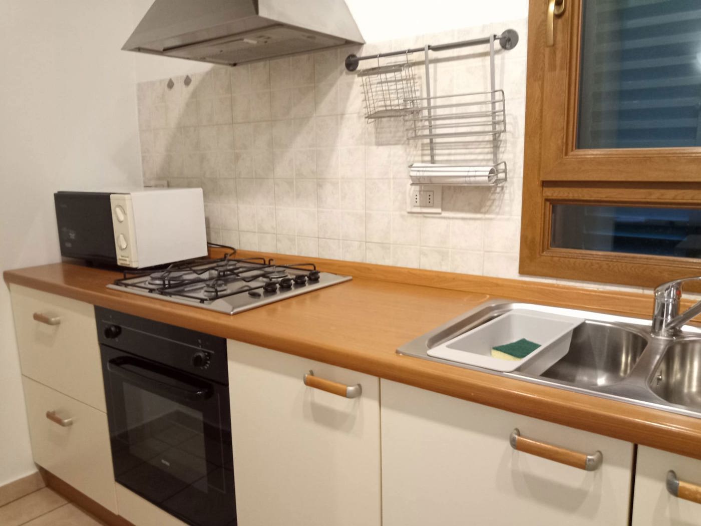 Bilocale arredato in affitto a Siena