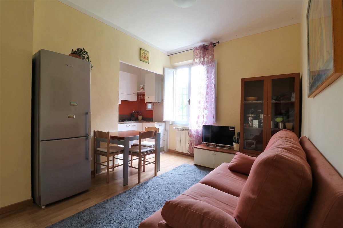 Bilocale arredato in affitto a Siena