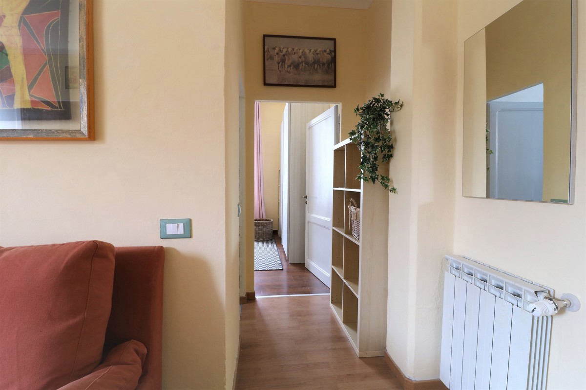 Bilocale arredato in affitto a Siena