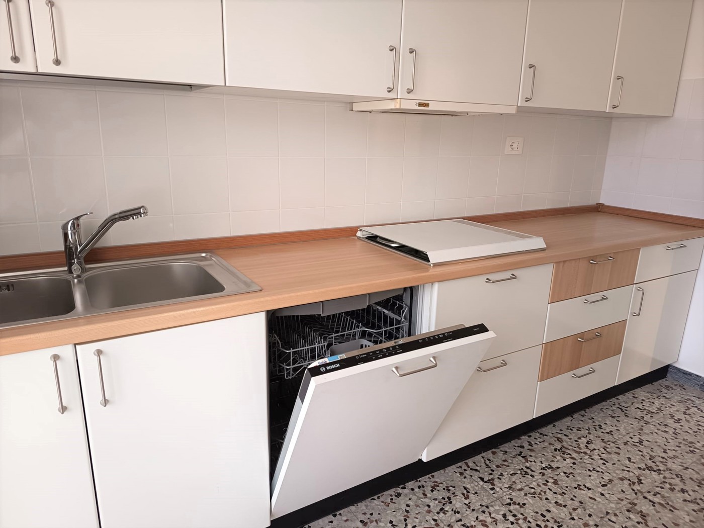 Quadrilocale arredato in affitto a Siena