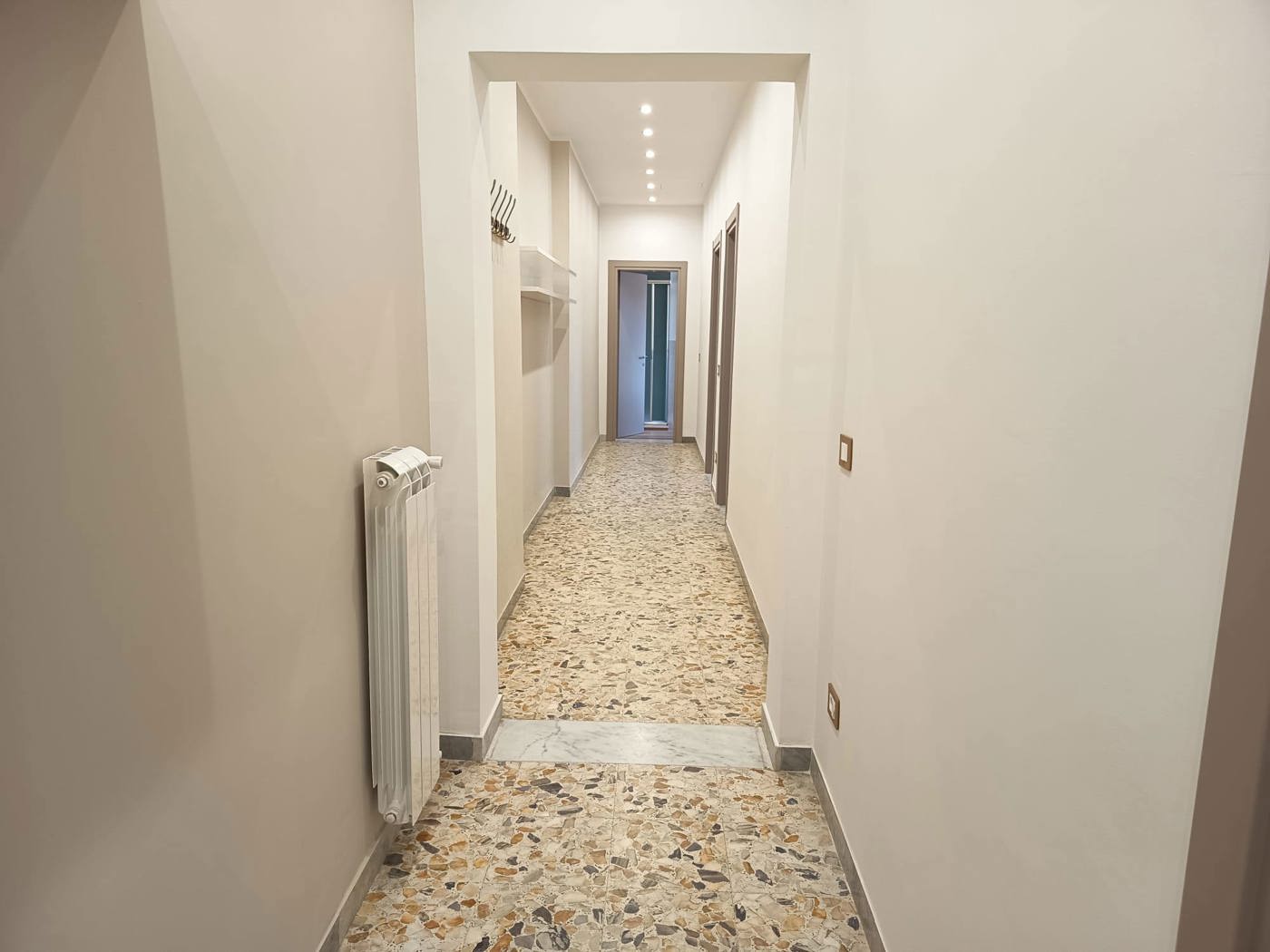 Quadrilocale arredato in affitto a Siena