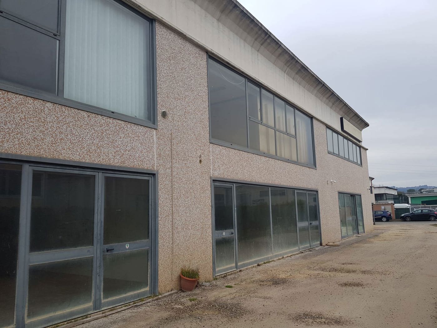 Magazzino in vendita a Sovicille