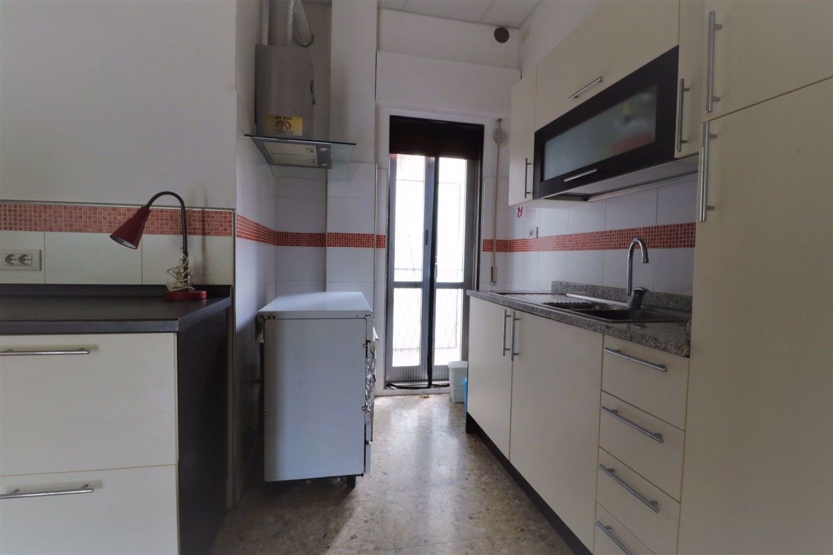 Quadrilocale arredato in affitto a Siena