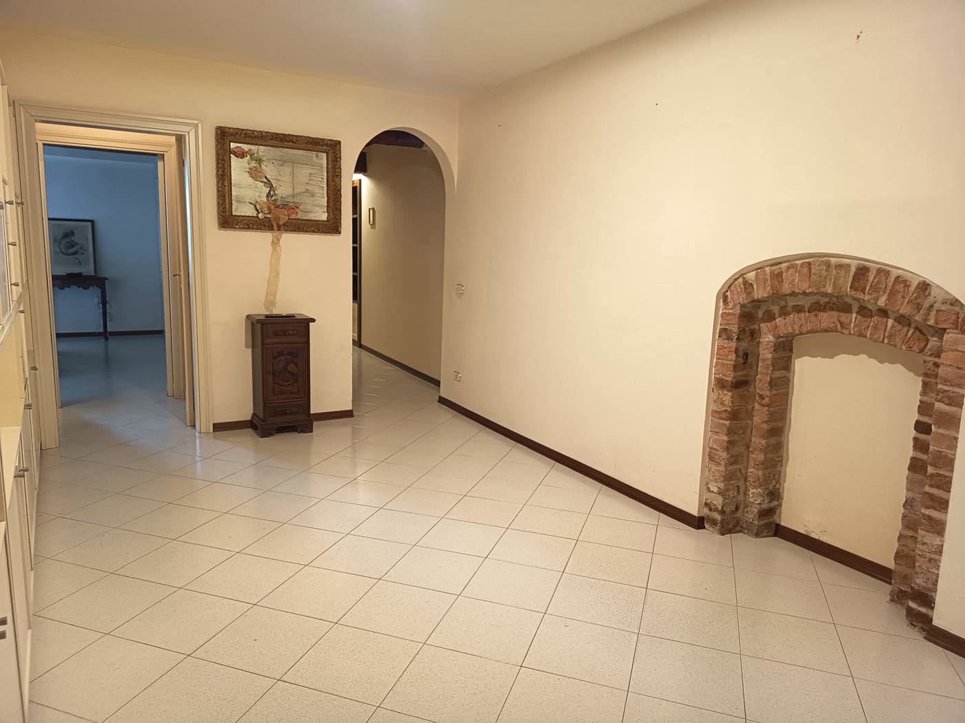 Trilocale arredato in affitto a Siena