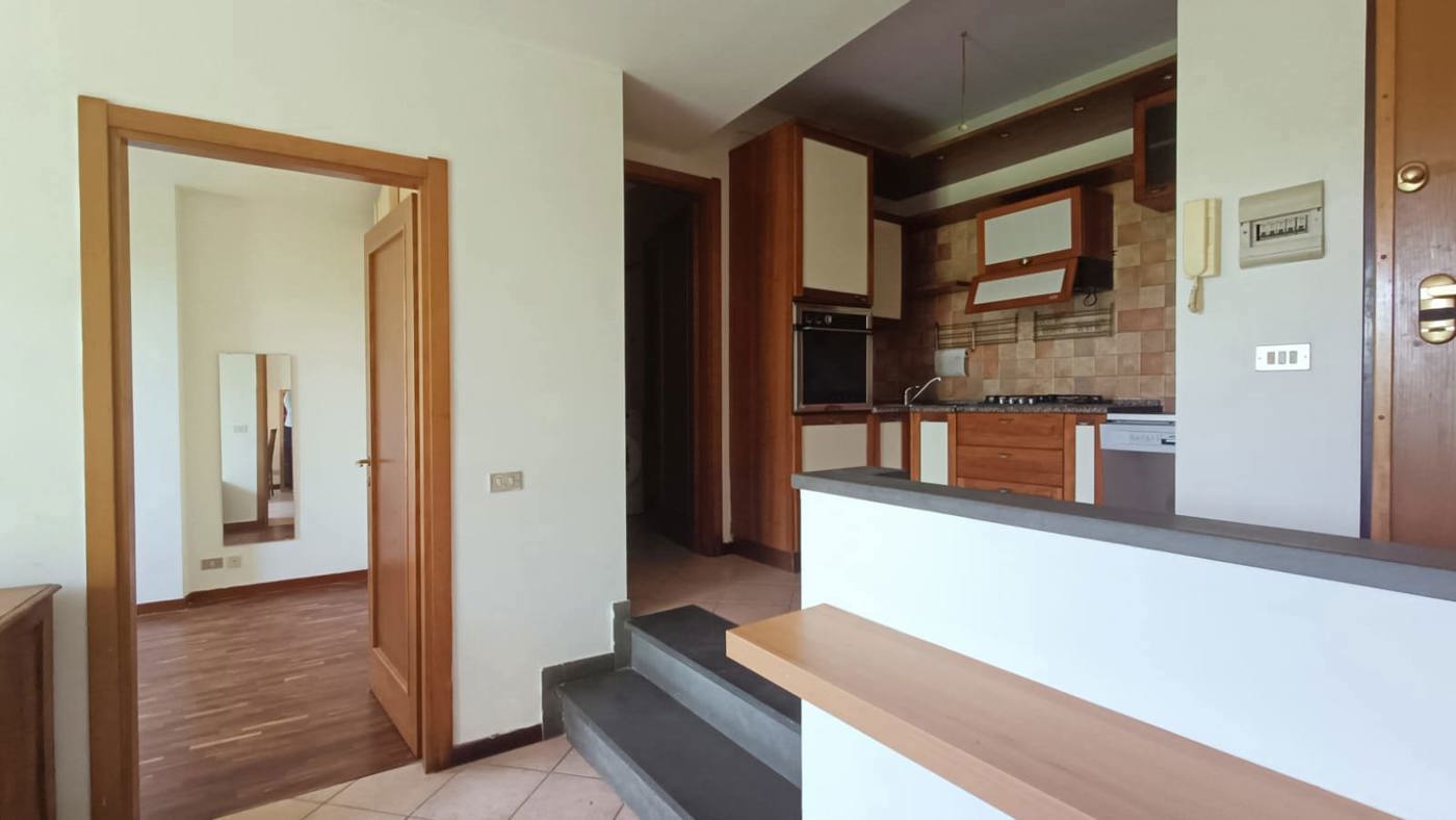 Bilocale arredato in affitto a Siena