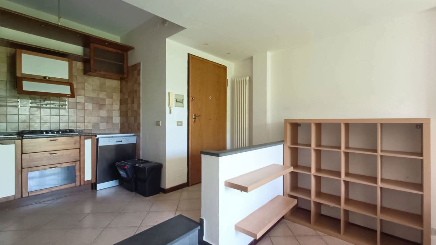 Bilocale arredato in affitto a Siena