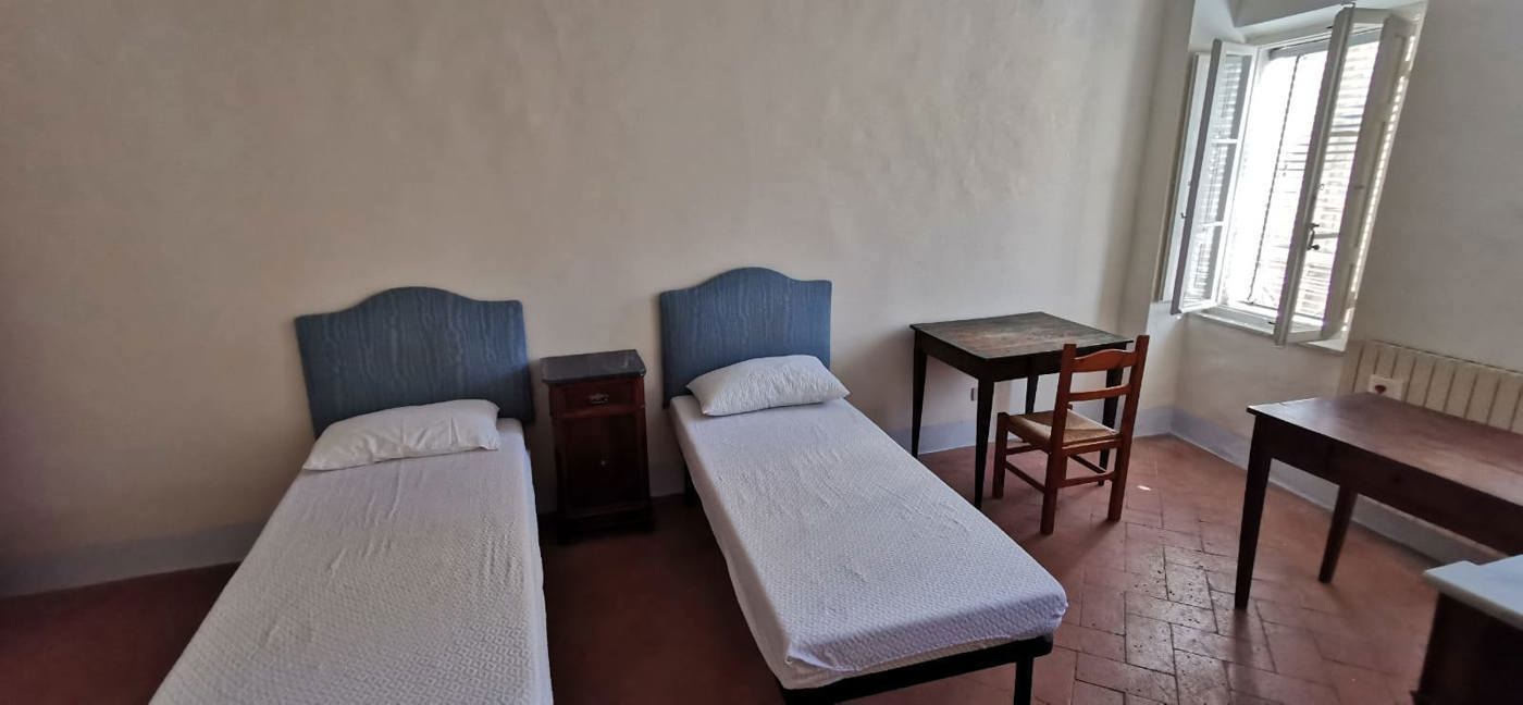 Trilocale arredato in affitto a Siena