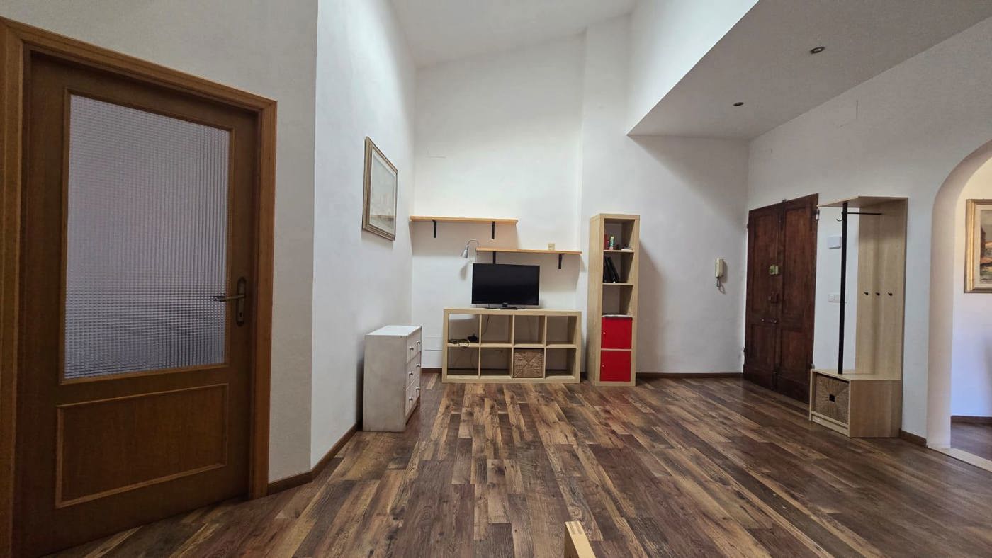 Trilocale in affitto a Siena