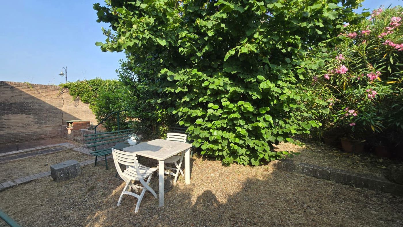 Appartamento con giardino a Sovicille