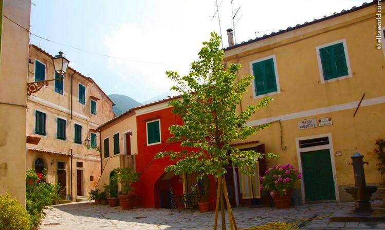 Casa semi indipendente in vendita a Marciana, Poggio