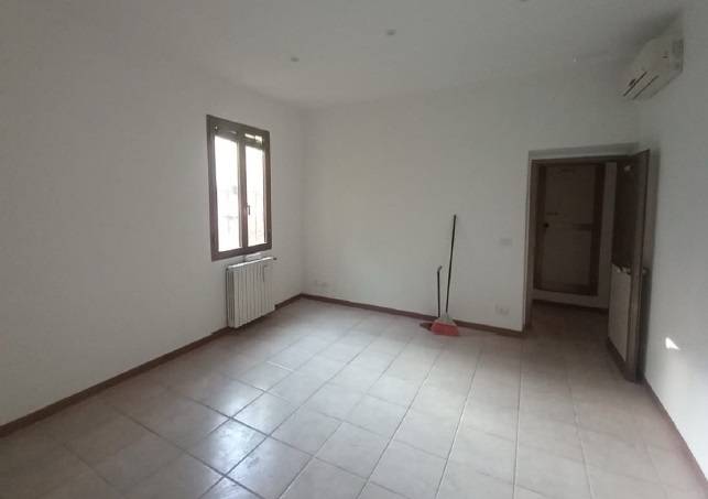 Casa semi indipendente in vendita a Firenze, Campo di marte