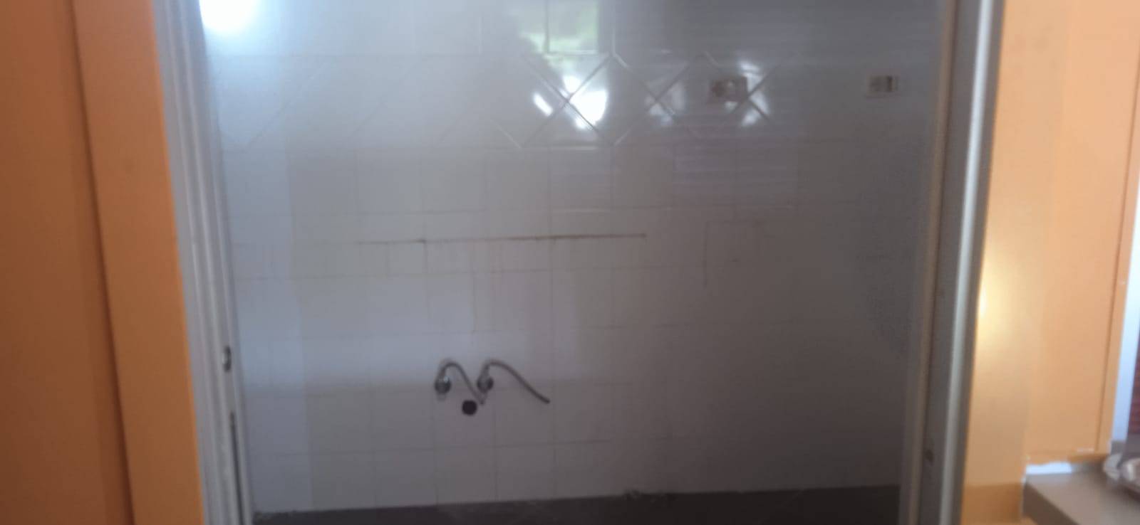 Fondo Commerciale in affitto a Firenze