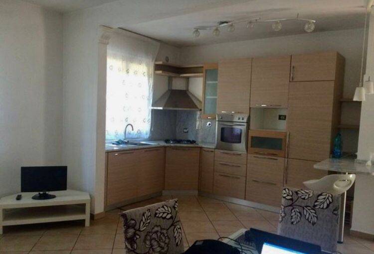 Casa semi indipendente in affitto a Sesto Fiorentino