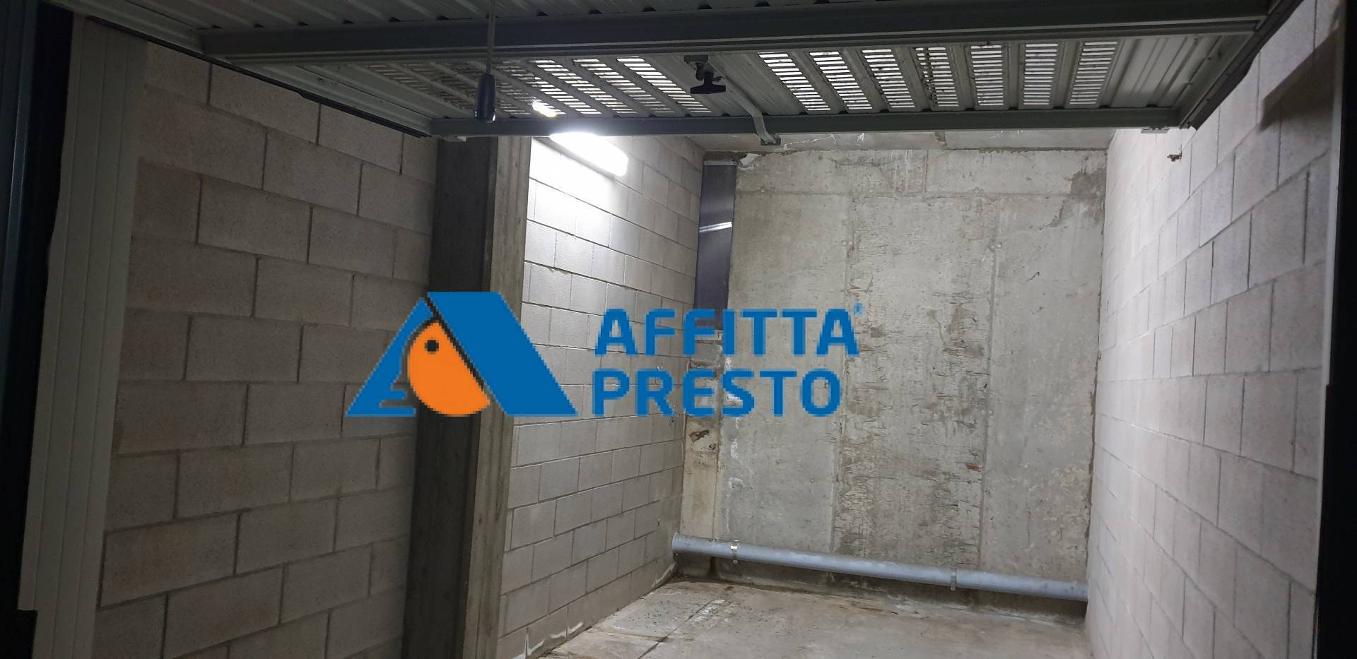 Box o garage in affitto a Firenze, Novoli