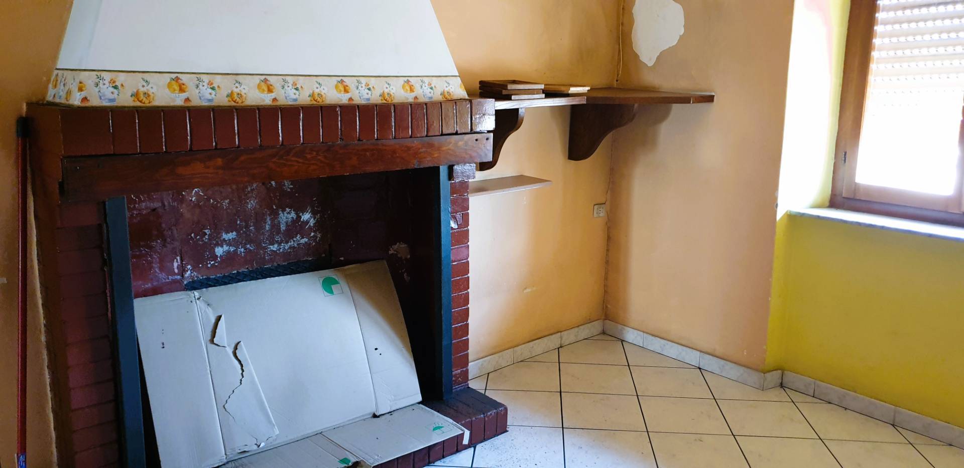 Casa semi indipendente in vendita a San Romano in Garfagnana